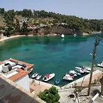 Mirsini 3* ヴォトシ