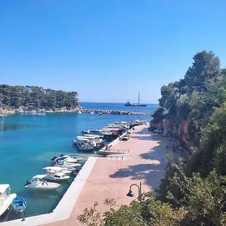 Mirsini بيت ضيافة 3*