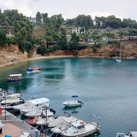 Vendégház Mirsini 3*