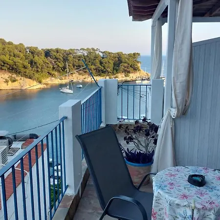 Mirsini 3* Votsi (Alonnisos)