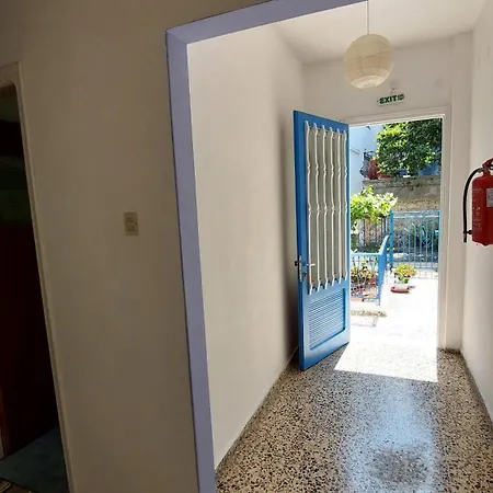 Pensiune Mirsini 3*