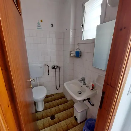 Mirsini Pensiune Votsi (Alonnisos)