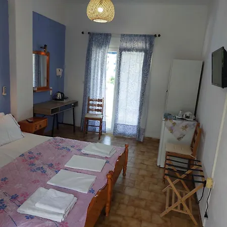 Mirsini بيت ضيافة